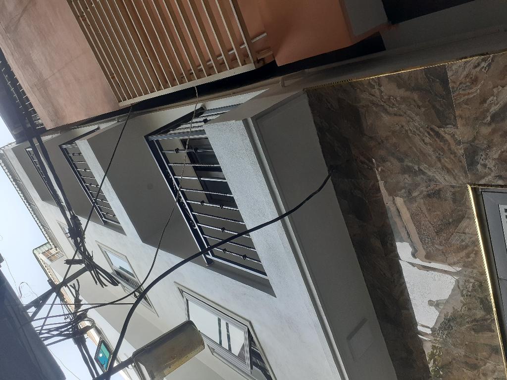 BÁN NHÀ NGÕ 79 DƯƠNG QUẢNG HÀM, 20M RA Ô TÔ ĐỖ, NỘI THẤT MỚI ĐẸP, 5 TẦNG 3 PHÒNG NGỦ RỘNG - BÁN NHANH 8.8 TỶ CÓ TL